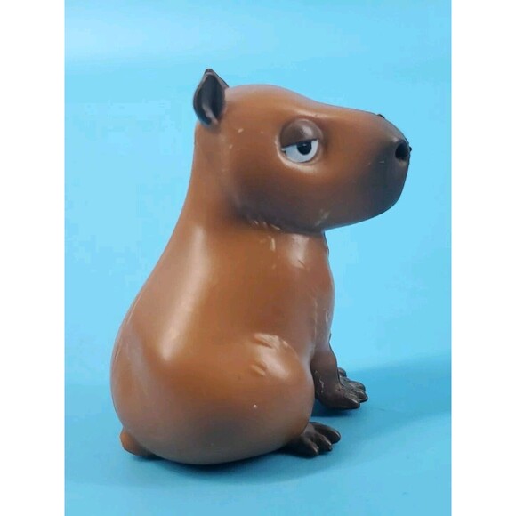 Disney  Mini Jakks Encanto  Isabela &  Capybara Madrigal Minature Figures - Picture 7 of 8